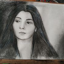 Mi Proyecto del curso: Retrato artístico al carboncillo: creando atmósferas. Ilustração tradicional, Artes plásticas, Desenho, Desenho de retrato, Desenho realista, e Desenho artístico projeto de macarena_canomanuel - 27.08.2021