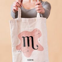Mi Proyecto del curso: De la ilustración al merchandising: comercializa tu obra artística. Ilustração tradicional, Design gráfico, Marketing e Ilustração digital projeto de Meylin Cabada Cordova - 26.08.2021