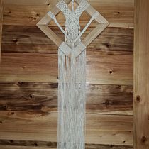 Meu projeto do curso: Introdução à tapeçaria em macramê. Un progetto di Artigianato, Fiber Art e Macramè di estelamoyses - 31.08.2021