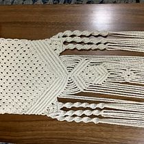 Mi Proyecto del curso: Técnicas de macramé circular. Een project van Craft,  Interieurdecoratie, Textiel y Macramé van mcarmina.collado - 01.09.2021