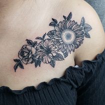 Mi Proyecto del curso: Tatuaje botánico con puntillismo. Projekt z dziedziny Trad, c, jna ilustracja, Projektowanie tatuaż, R i sunek botaniczn użytkownika Seshany Von Der Brelje - 02.09.2021