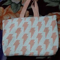 Mi Proyecto del curso: Introducción al tapestry. Design de acessórios, Pattern Design, Tecido, e Crochê projeto de carobucci88 - 03.09.2021
