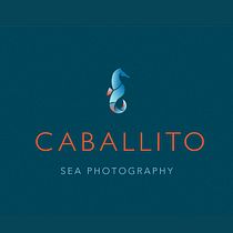 CABALLITO Sea Photography. Design, Br, ing, Identit, Graphic Design, and Logo Design project by Marta Pineda - 09.03.2021