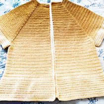 Mi Proyecto del curso:  Top-down: prendas a crochet de una sola pieza. Un progetto di Fashion design, Fiber Art, DIY e Uncinetto di Silvia - 03.09.2021
