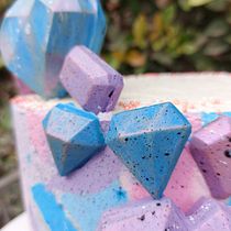 Mi Proyecto del curso: Cake design: técnicas decorativas modernas. Design, and DIY project by Daaii Alba - 09.03.2021