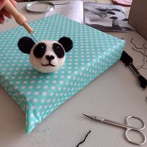 Mi Proyecto del curso: Needle felting: creación de personajes con lana y aguja. Artesanato, e Design de brinquedos projeto de nukislaw - 13.09.2021