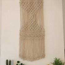 Mi Proyecto del curso: Macramé: nudos básicos y complejos . Accessor, Design, Interior Design, Decoration, Fiber Arts, and Macramé project by Cláudia Soares - 09.13.2021
