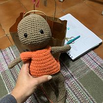 Mi Proyecto del curso: Amigurumi: diseño de ropa, pelo y complementos. Projekt z dziedziny Craft, Projektowanie zabawek,  Tkactwo, Sz, dełkowanie i Amigurumi użytkownika floperez2010 - 12.09.2021