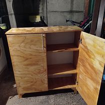 Mi Proyecto del curso: Diseño y construcción de muebles para principiantes. Un progetto di Artigianato, Design e creazione di mobili, Interior design, DIY e Falegnameria  di Daniel Roca - 15.09.2021