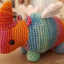 Mi Proyecto del curso: Diseño y creación de amigurumis. Arts, Crafts, To, Design, Fiber Arts, DIY, Crochet, and Amigurumi project by Jennifer Albe - 09.17.2021
