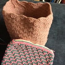 My project in Creating Garments Using Crochet course. Design de moda, Tecido, DIY, e Crochê projeto de Anna Nicholson - 20.09.2021