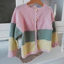 Il mio progetto del corso: Top-down: capi interi all'uncinetto. Un progetto di Fashion design, Fiber Art, DIY e Uncinetto di mariateresalatella - 20.09.2021