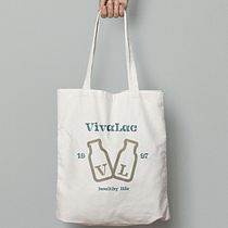 My project in Creation of an Original Logo from Scratch course. Un projet de Design , Br, ing et identité, Design graphique , et Création de logos de Svetlana Nasybullina - 19.09.2021