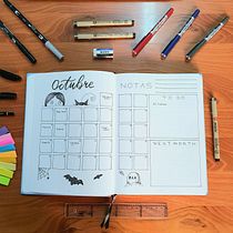 Mi Proyecto del curso: Introducción al bullet journal ilustrado. Projekt z dziedziny Trad, c, jna ilustracja, Craft, T, pografia,  R, sunek,  R, sunek art, st, czn, R, sunek botaniczn, DIY,  Pismo dekorac i jne użytkownika Soraya Pedrero San Miguel - 21.09.2021