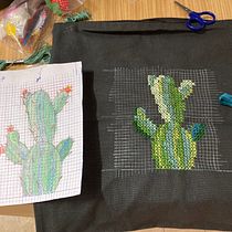 Mi Proyecto del curso: Introducción al punto de cruz contemporáneo. Embroider, DIY, Upc, and cling project by Antonella - 09.27.2021