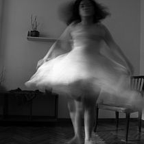 No bailo No. Un proyecto de Fotografía, Post-producción fotográfica		, Retoque fotográfico, Fotografía de retrato, Fotografía de estudio, Fotografía artística, Fotomontaje y Autorretrato Fotográfico de Rosa Ortiz Pereyra Pereyra - 27.09.2021