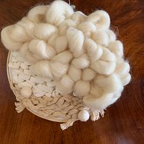 Mon projet du cours : Tissage, broderie et punch needle : création d'un tableau textile. Een project van Ontwerp van accessoires, Craft, Borduurwerk,  Interieurdecoratie, Textiel y Punch needle van Claire FICHTER - 29.09.2021