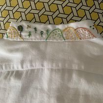 Mi Proyecto del curso: Técnicas básicas de bordado: puntadas, composiciones y gamas cromáticas. Un projet de Création d'accessoires, Création de costumes, Broderie , et Théorie des couleurs de Rosa Hernando Gómez - 30.09.2021