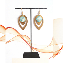 My project in Introduction to Jewelry Techniques with Metal course. Accessor, Design, Arts, Crafts, Jewelr, Design, and Design project by brielhenry5 - 10.03.2021