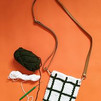 Crochet Pattern Design (Molla Mills+Marimekko inspired). Design de acessórios, Pattern Design, Tecido, DIY, e Crochê projeto de zenja - 04.10.2021