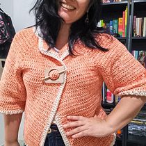 Mi Proyecto del curso:  Top-down: prendas a crochet de una sola pieza. Un progetto di Fashion design, Fiber Art, DIY e Uncinetto di Silvina Gómez Martínez - 05.10.2021