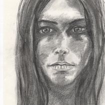 My project in Introduction to Portrait Drawing course. Projekt z dziedziny Trad, c, jna ilustracja,  Sztuki piękne, R, sunek ołówkiem,  R, sunek, Portret,  R, sunek art, st, czn, R i sunek anatomiczn użytkownika eluned_eleven - 05.10.2021