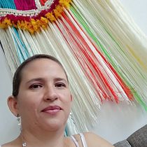 Mi Proyecto del curso: Técnicas de macramé circular. Een project van Craft,  Interieurdecoratie, Textiel y Macramé van Darlys Pacheco Garcia - 06.10.2021