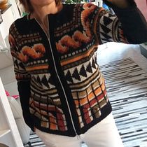 Maglione jacquard raglan e zip. Fashion Design, Fiber Arts, DIY, Upc, and cling project by SV Russo - 10.10.2021