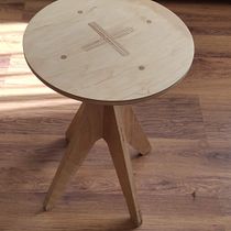 My project in Professional Woodworking for Beginners course. Un progetto di Artigianato, Design e creazione di mobili, Interior design, DIY e Falegnameria  di razi - 10.10.2021