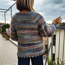 Il mio progetto del corso: Top-down: capi interi all'uncinetto. Un progetto di Fashion design, Fiber Art, DIY e Uncinetto di Lorella Francesconi - 10.10.2021