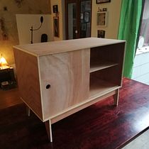 My project in Furniture Design and Construction for Beginners course. Un progetto di Artigianato, Design e creazione di mobili, Interior design, DIY e Falegnameria  di Frank Wingold - 11.10.2021