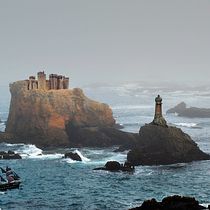 Mon projet du cours : Matte painting : créer des mondes photoréalistes le château de la mer. Photograph, Photograph, Post-production, Photo Retouching, Digital Photograph, Photomontage, and Matte Painting project by cedric Boeraeve - 10.13.2021