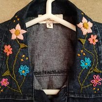 Mi Proyecto del curso: Técnicas básicas de bordado: puntadas, composiciones y gamas cromáticas. Un projet de Création d'accessoires, Création de costumes, Broderie , et Théorie des couleurs de stephanyaguilar92 - 13.10.2021