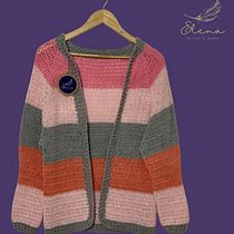 Mi Proyecto del curso:  Top-down: prendas a crochet de una sola pieza. Un progetto di Fashion design, Fiber Art, DIY, Uncinetto e Textile Design di Elena Jiménez - 15.10.2021