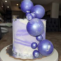 Mi Proyecto del curso: Cake design: técnicas decorativas modernas. DIY, and Design project by camilavilchislaija - 10.15.2021
