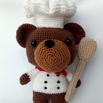 My project in Amigurumi Design and Creation course. Arts, Crafts, To, Design, Fiber Arts, DIY, Crochet, and Amigurumi project by Supaporn Promnoi - 10.17.2021