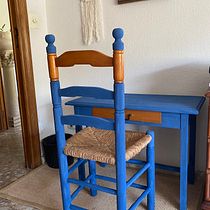 Mi Proyecto del curso: Restauración y transformación de muebles para principiantes. Un progetto di Artigianato, Design e creazione di mobili, Interior design, DIY, Falegnameria , Upc e cling di Jenny Guillén - 21.10.2021