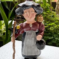Mi Proyecto del curso: Bruja del Sur del Mundo. Character Design, Fine Arts, Sculpture, and Ceramics project by Sonia Valenzuela - 10.24.2021