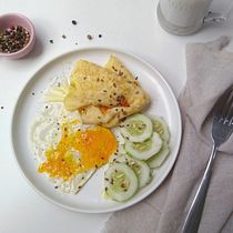 My project in Food Styling: The Art of Plating course. Design, DIY, and Food Photograph project by Ngoc Minh Vu - 10.29.2021