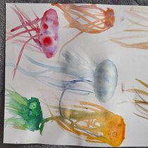 Mi Proyecto del curso: Medusas . Un progetto di Illustrazione tradizionale, Pittura, Pittura ad acquerello e Belle arti di Victoria Cando - 30.10.2021