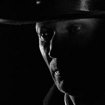 My Sin City project. Un projet de Photographie, Conception d'éclairage, Postproduction photographique, Photographie de studio , et Photomontage de roar.video - 31.10.2021