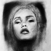 Mi Proyecto del curso: Retrato artístico al carboncillo: creando atmósferas. Ilustração tradicional, Artes plásticas, Desenho, Desenho de retrato, Desenho realista, e Desenho artístico projeto de kristelgds - 01.11.2021