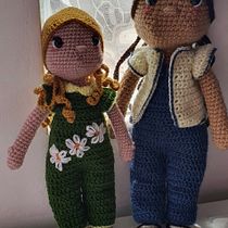 Mi Proyecto del curso: Amigurumi: diseño de ropa, pelo y complementos. Een project van Craft, Speelgoedontwerp, Textiel, Haken y Amigurumi van Betsy Aranda - 01.11.2021