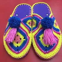 My project in Upcycling with Crochet for Beginners course. Fashion Design, Fiber Arts, DIY, Upc, cling, and Crochet project by Rattiya Chantorn - 10.28.2021