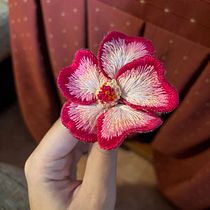 Mi Proyecto del curso: Bordado stumpwork: crea adornos en 3D. Embroider, Jewelr, and Design project by Paola Hermosín - 11.02.2021