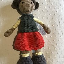 Mi Proyecto del curso: Amigurumi: diseño de ropa, pelo y complementos. Een project van Craft, Speelgoedontwerp, Textiel y Haken van Antonia Busquets - 02.11.2021