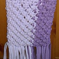 Bolso creado durante el curso de  Diseño de accesorios en macramé. Un proyecto de Diseño de complementos, Artesanía, Decoración de interiores, Tejido y Macramé de Immaculada - 06.11.2021