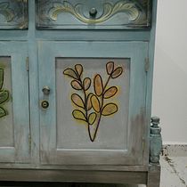 Mi Proyecto del curso: Upcycling de muebles vintage con técnicas de pintura. Artesanato, Design e fabricação de móveis, Design de interiores, Pintura, DIY, Marcenaria, Upc, e cling projeto de Carlos Duvan Coronado Portillo - 01.11.2021