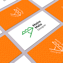Redesign of my work brand. Un projet de Design , Br, ing et identité, Design graphique , et Création de logos de Maíra Melo - 04.11.2021