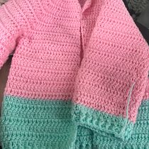 Mi Proyecto del curso:  Top-down: prendas a crochet de una sola pieza. Un progetto di Fashion design, Fiber Art, DIY e Uncinetto di Franyerson Barona - 07.11.2021